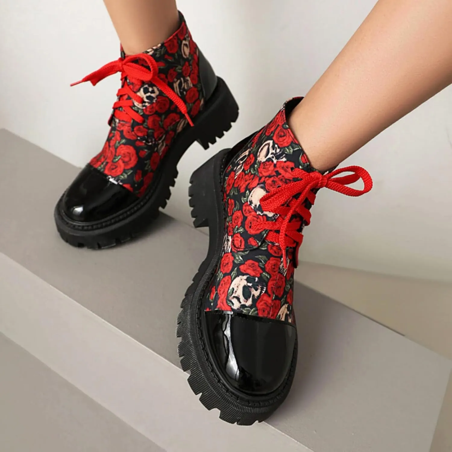 Aflngle Women's Block Platform Floral Pattern Lace Up Flat Ankle Boots Fashion Round Toe Low Heel Gothic Combat Boots Punk Motorcycle Short Booties