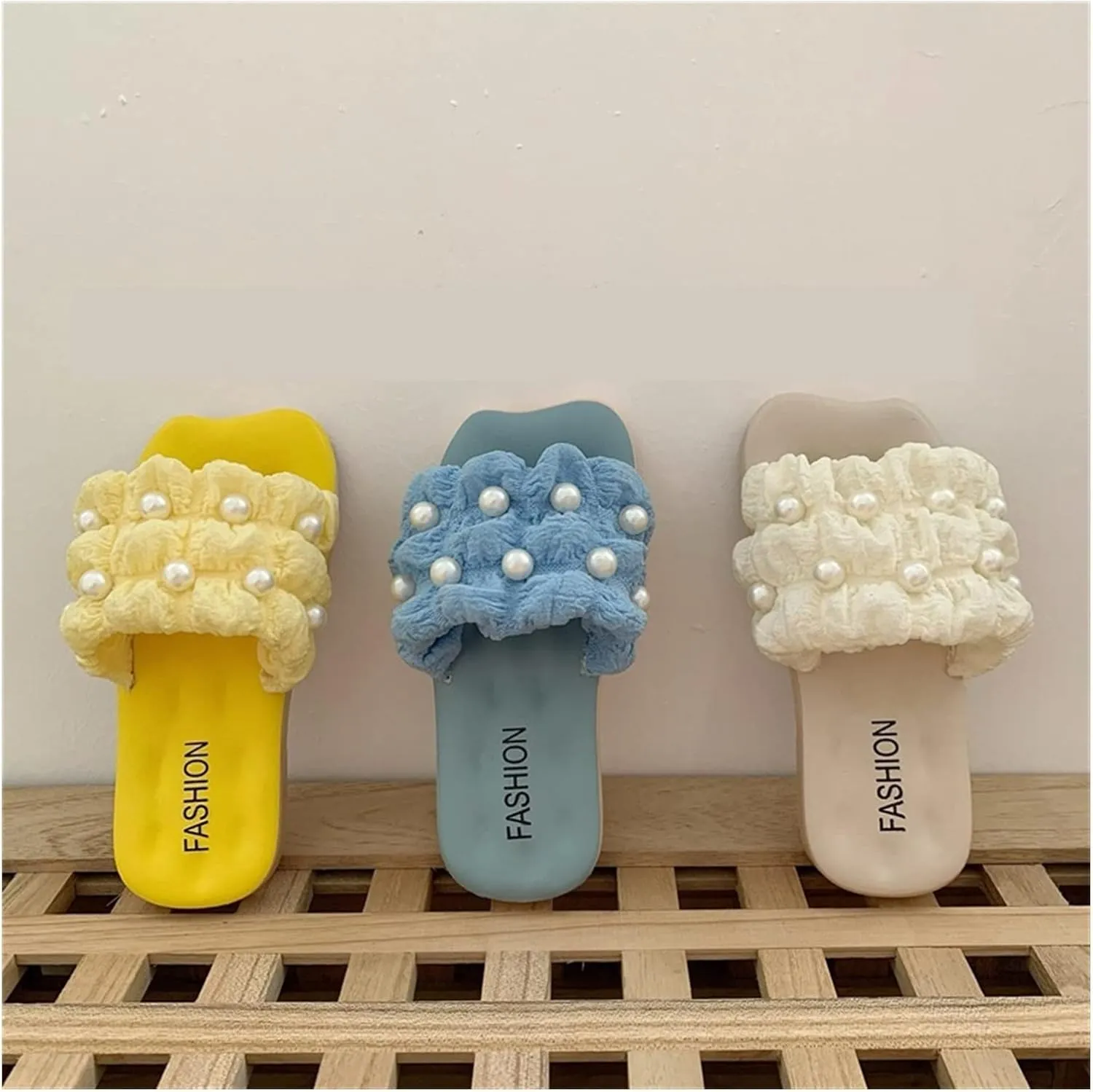 Beach Sandals Slippers Small Princess Fairy Wind Soft Bottom Non-Slip Outer Wear Casual Pearl Adult Sandals Pillow Slippers(Yellow,36-37)