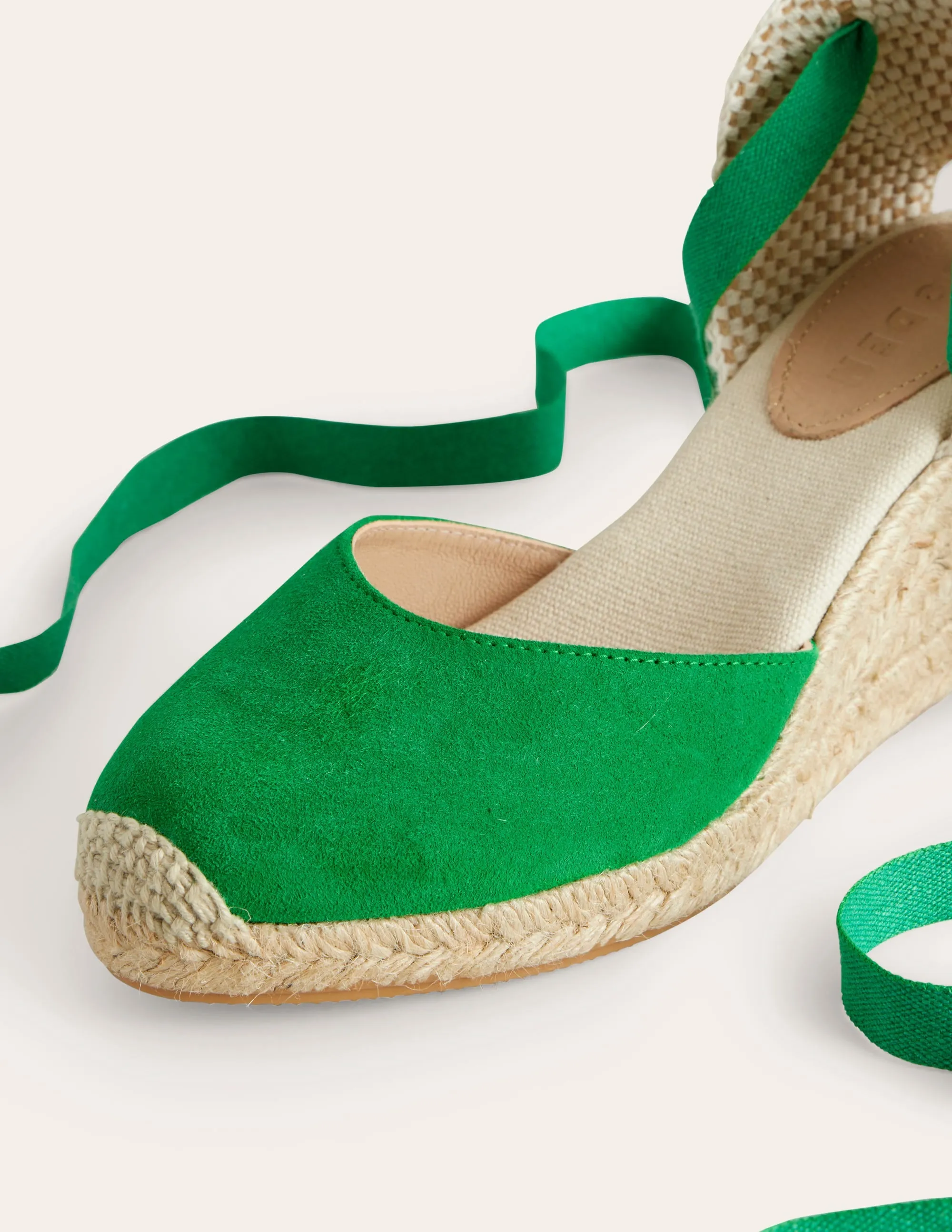 Cassie Espadrilles mit Keilabsatz-Baumgrün