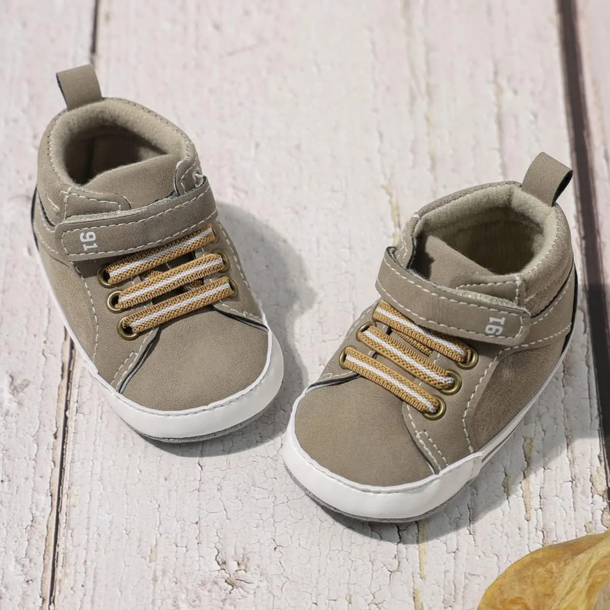 CENCIRILY Baby Boys Girls High Top Sneakers Soft Soles Anti Skid Infant Ankle Shoes Toddler Prewalker First Walking Crib Shoes