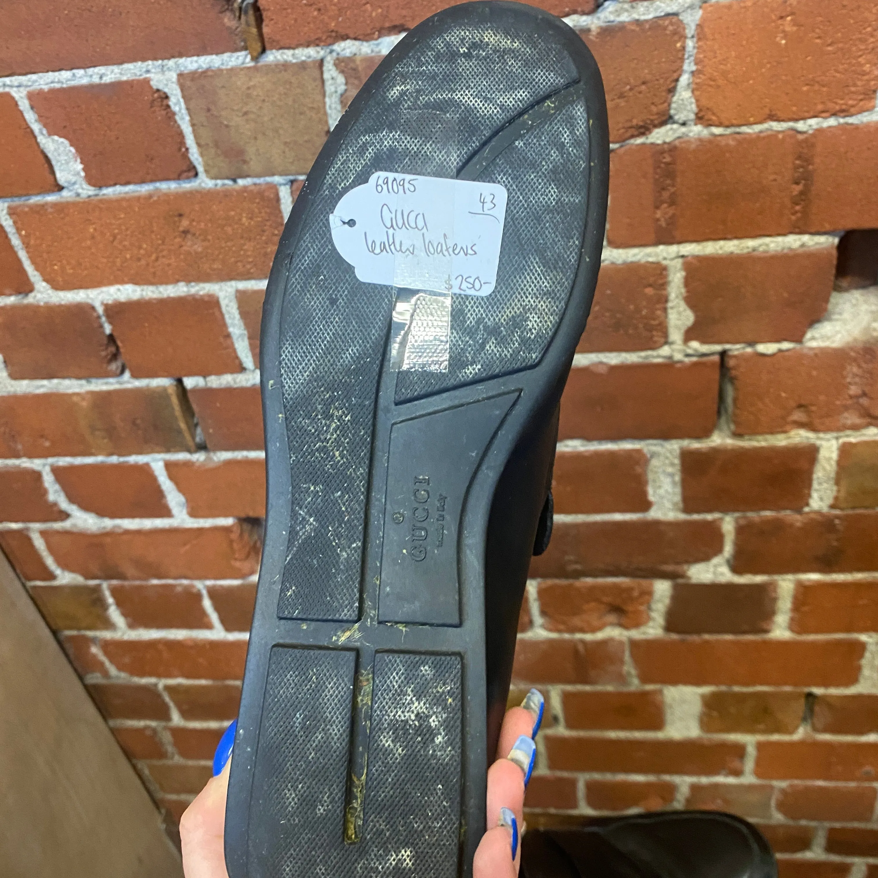 GUCCI 1990s leather loafers 43