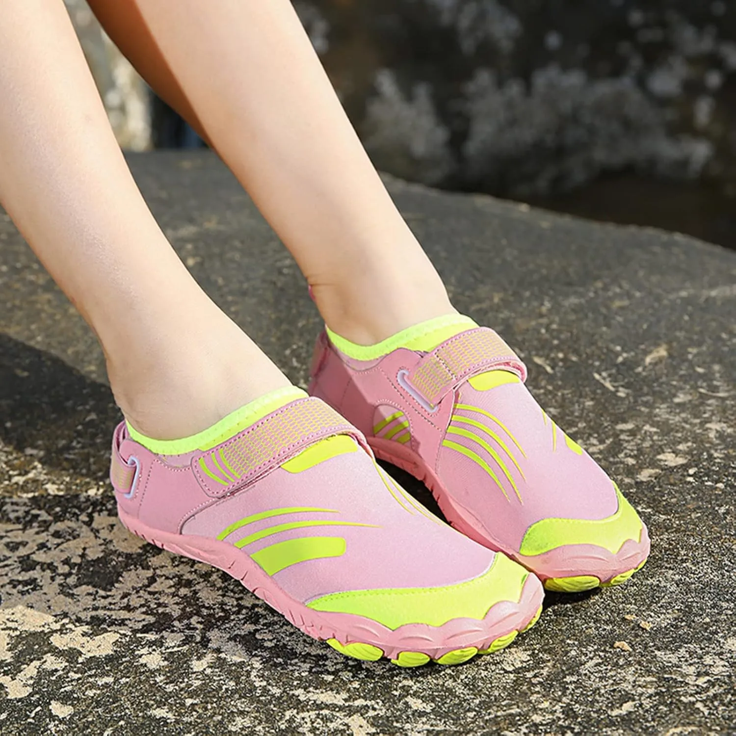 Quick Dry Water Shoes for Men Women Barefoot Aqua Swim Beach Pool Surf Hiking Kayaking Diving Yoga Sports Lightweight Breathable Design