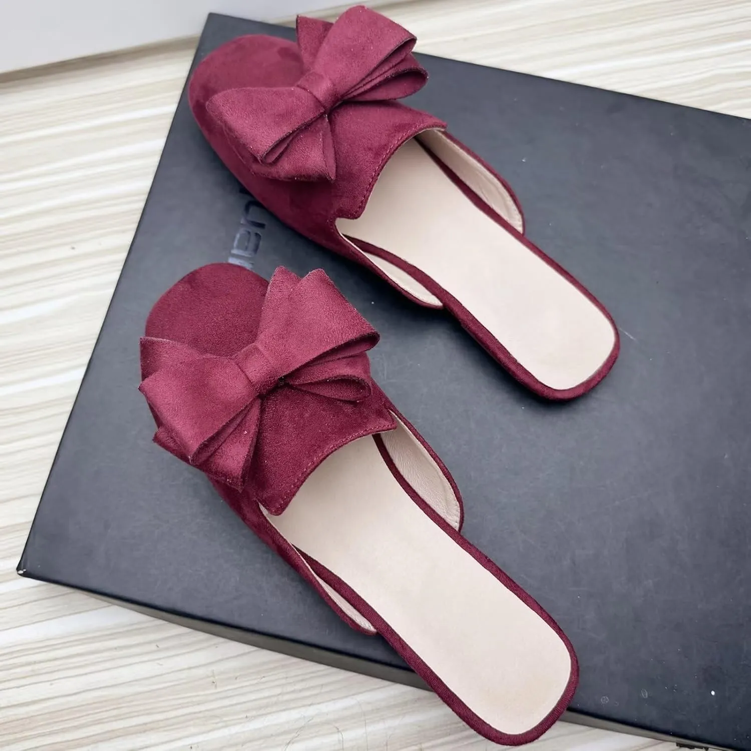 SAILING LU Women's Cute Bow Mules Square Toe Backless Loafers Easy Slip-on Flat Slides Comfortable Sandals Summer Shoes