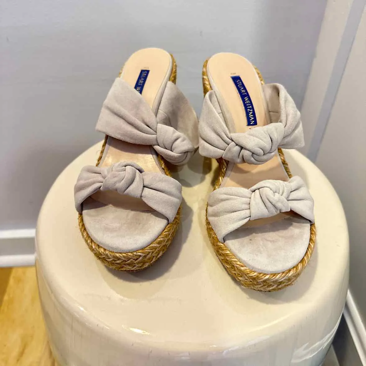 Stuart Weitzman Size 6 Shoes