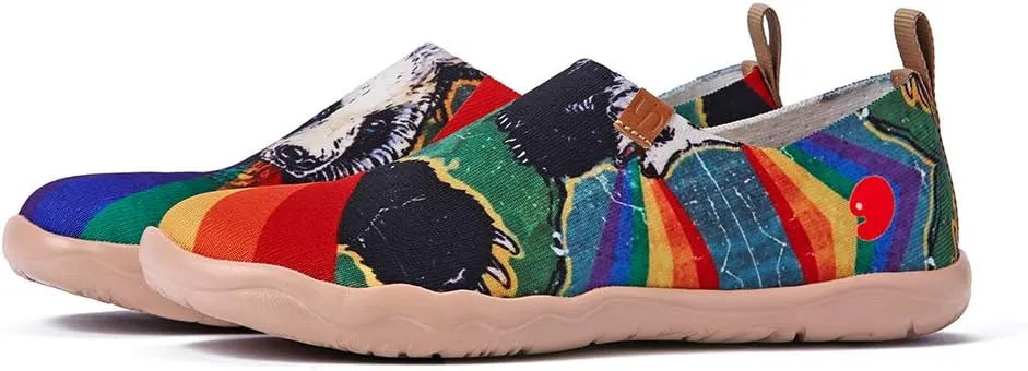 UIN Women's Slip-On Shoes Comfortable Breathable Knit Casual Footwear Stylish Travel-Friendly Loafers