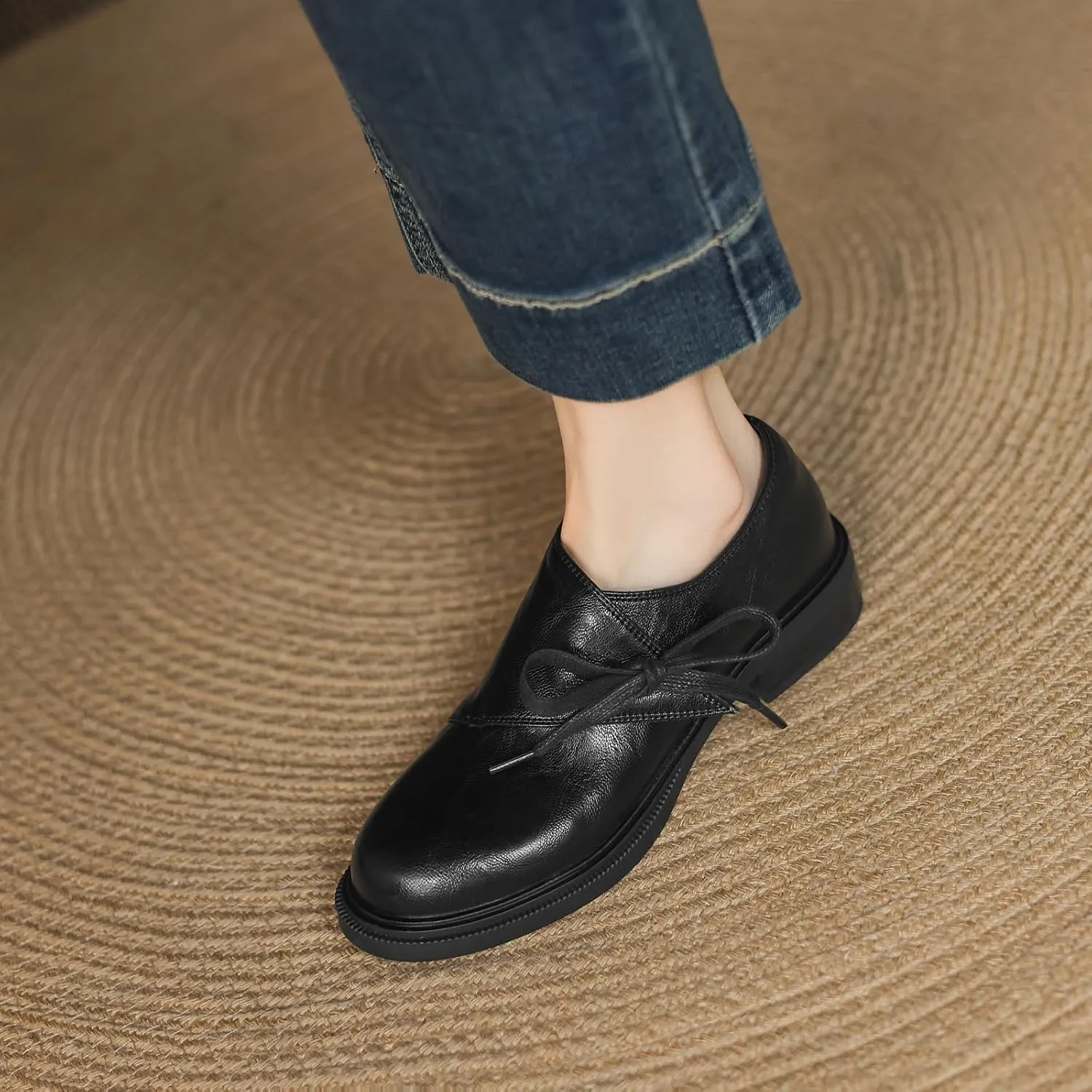 Women's Casual Slip On Flat Heel Loafers Round Toe Pumps with Solid Color