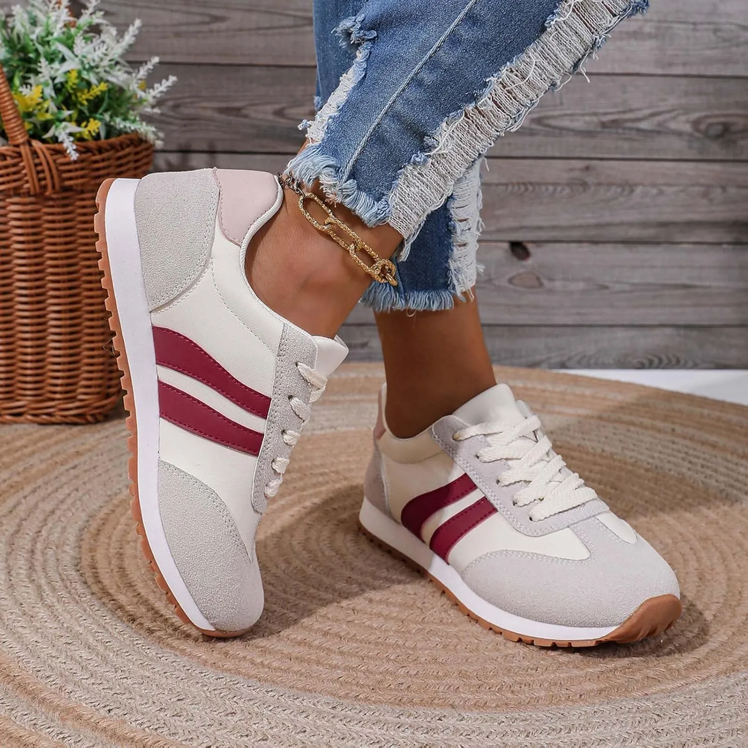 Women's Fashion Sneakers Leather Suede Patchwork Casual Walking Shoes Non-Slip Lace Up Sneakers Tennis Running Shoes