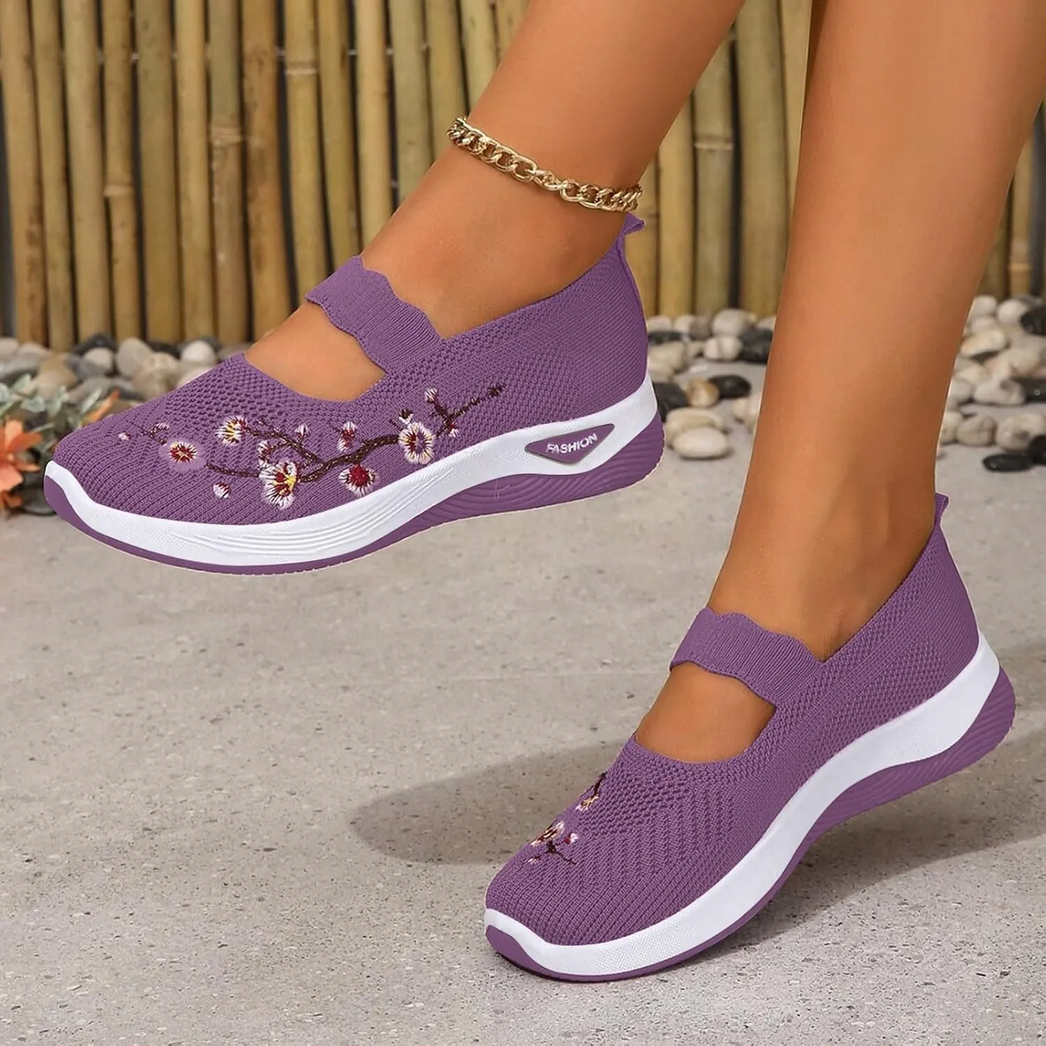 ZSpzx 2025 Women's Mesh Flats Shoes Breathable Slip on Casual Boat Shoes with Flower Embroidered Quick Dry Arch Support Non Slip Running Elastic Sneakers Closed Toe for Gym Travel Daily Wear