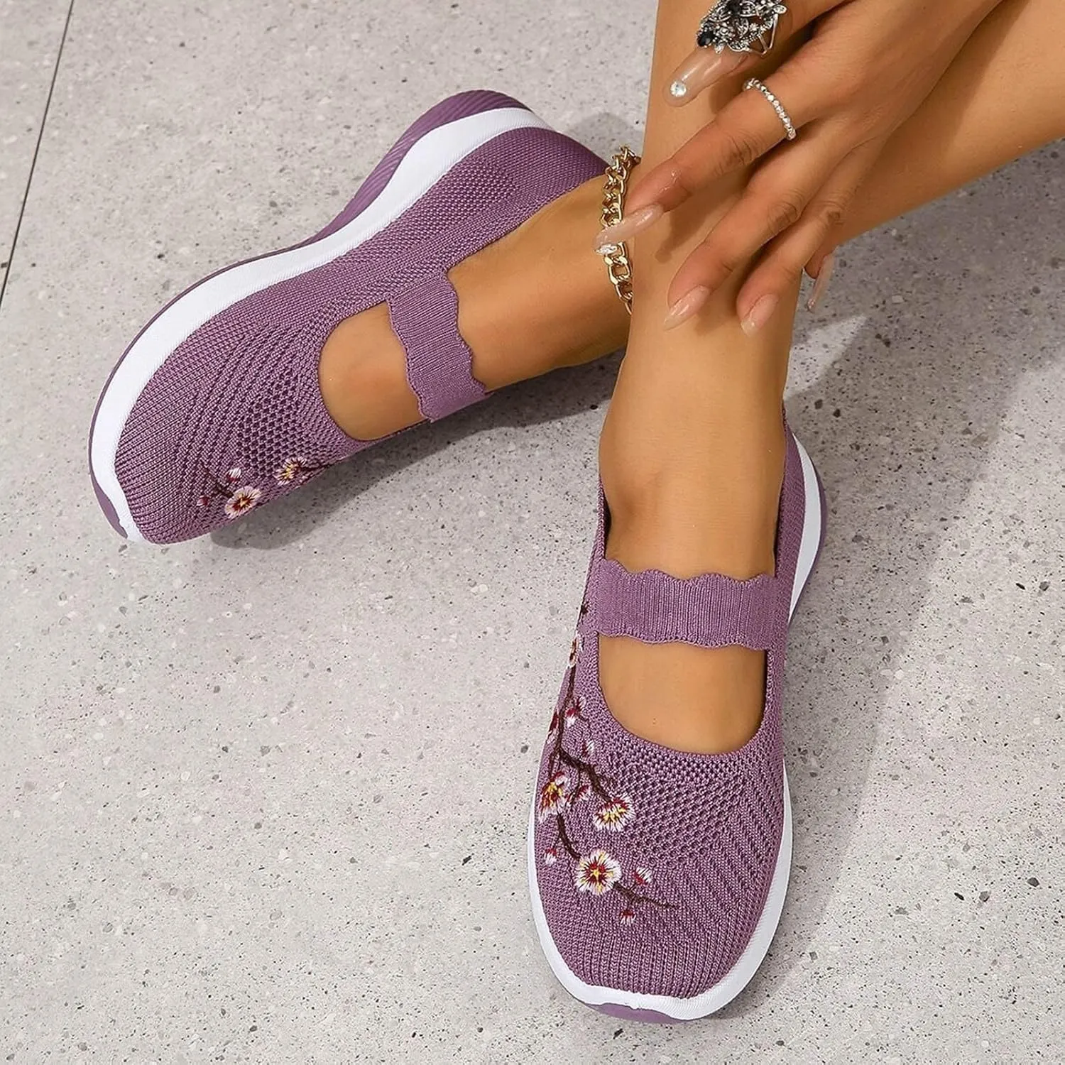 ZSpzx 2025 Women's Mesh Flats Shoes Breathable Slip on Casual Boat Shoes with Flower Embroidered Quick Dry Arch Support Non Slip Running Elastic Sneakers Closed Toe for Gym Travel Daily Wear